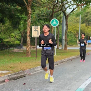 Runner Photo 5682403
