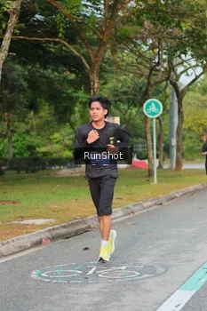 Runner Photo 5682414