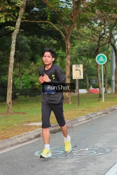 Runner Photo 5682428