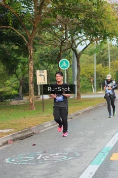 Runner Photo 5682438