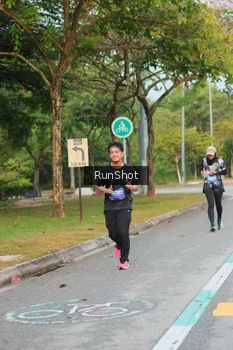 Runner Photo 5682441