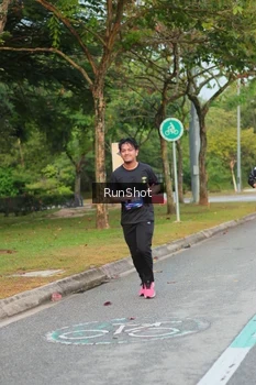 Runner Photo 5682445