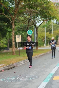 Runner Photo 5682447