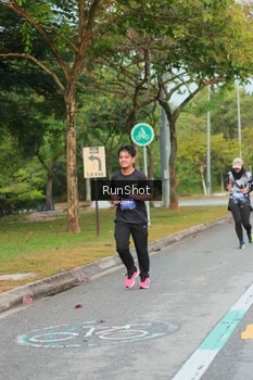 Runner Photo 5682448