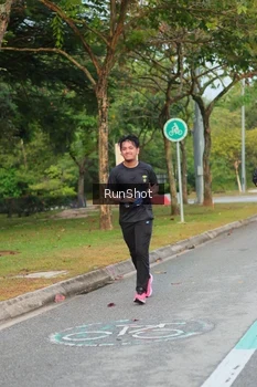 Runner Photo 5682450
