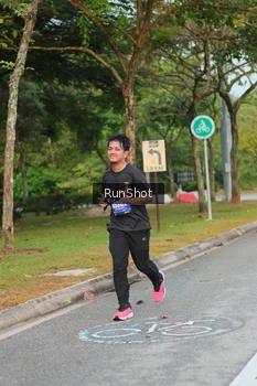 Runner Photo 5682464