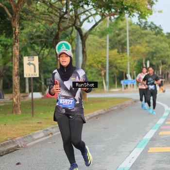 Runner Photo 5682494