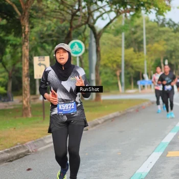 Runner Photo 5682500