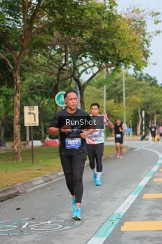Runner Photo 5682515