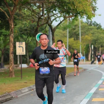 Runner Photo 5682523