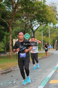 Runner Photo 5682525