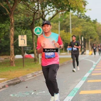Runner Photo 5682581