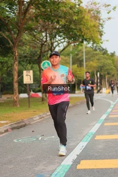 Runner Photo 5682613