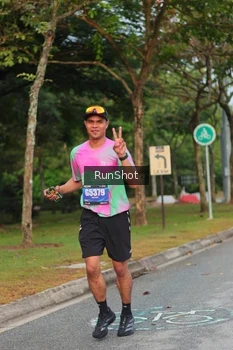 Runner Photo 5682628