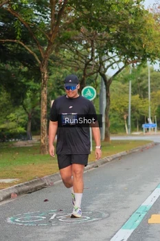 Runner Photo 5682650