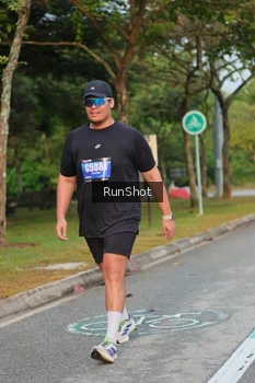 Runner Photo 5682683