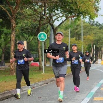 Runner Photo 5682695