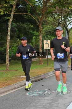 Runner Photo 5682738