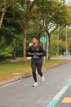 Runner Photo 5682792