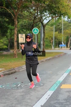 Runner Photo 5682799