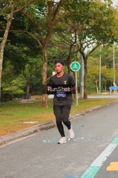 Runner Photo 5682825