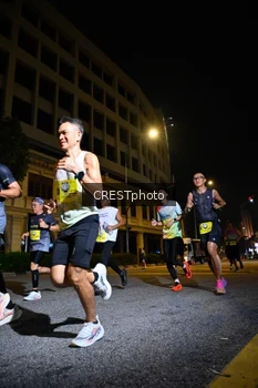 Runner Photo 5682848