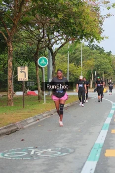 Runner Photo 5682855
