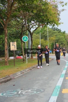 Runner Photo 5682882