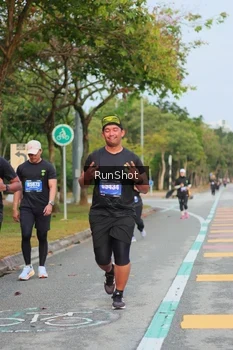 Runner Photo 5682925
