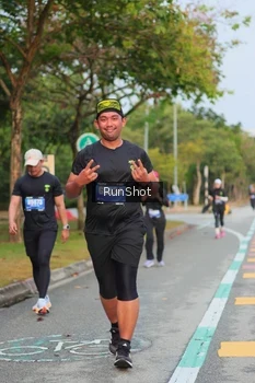 Runner Photo 5682943