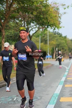 Runner Photo 5682944
