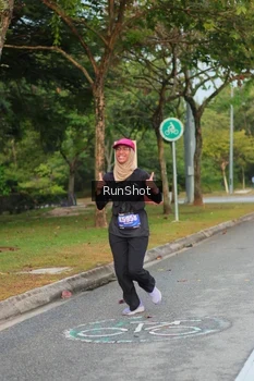 Runner Photo 5682975
