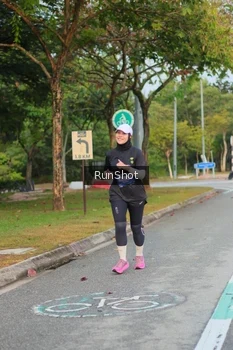 Runner Photo 5682995