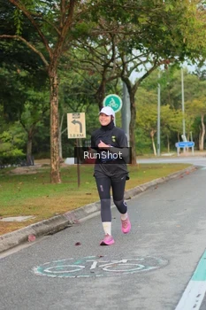 Runner Photo 5682996