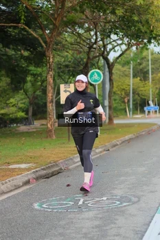 Runner Photo 5682999