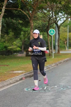 Runner Photo 5683008