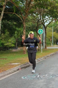 Runner Photo 5683033