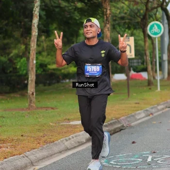 Runner Photo 5683060