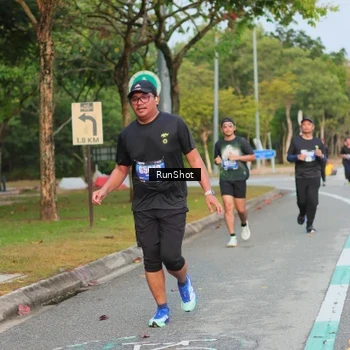 Runner Photo 5683093