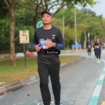 Runner Photo 5683152