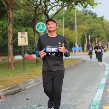 Runner Photo 5683154