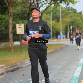 Runner Photo 5683160