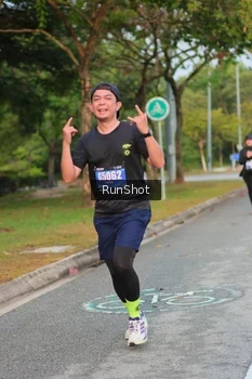 Runner Photo 5683182