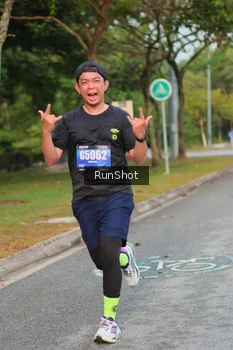 Runner Photo 5683187