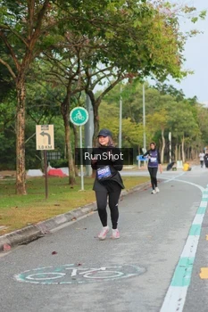 Runner Photo 5683212