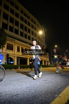 Runner Photo 5683242