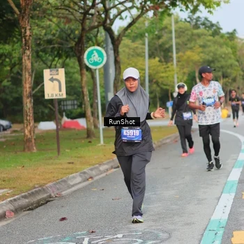 Runner Photo 5683298