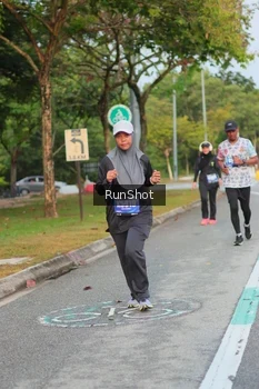 Runner Photo 5683324
