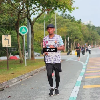 Runner Photo 5683349
