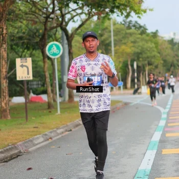 Runner Photo 5683355